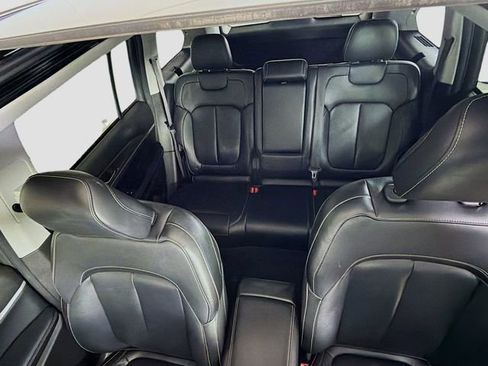 Used 2022 Jeep Grand Cherokee Limited 4xe image 14