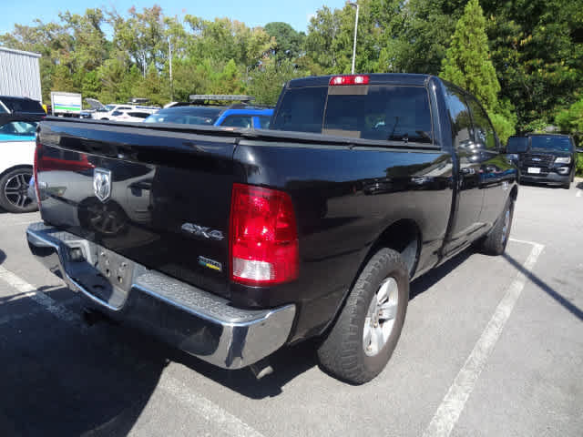 Used 2017 RAM 1500 Classic SLT AWD/4WD image 7