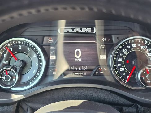 Used 2021 RAM 1500 Laramie w/ Sport Appearance Package AWD/4WD image 18