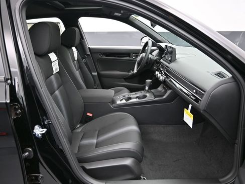 Used 2025 Honda Civic Sport image 25