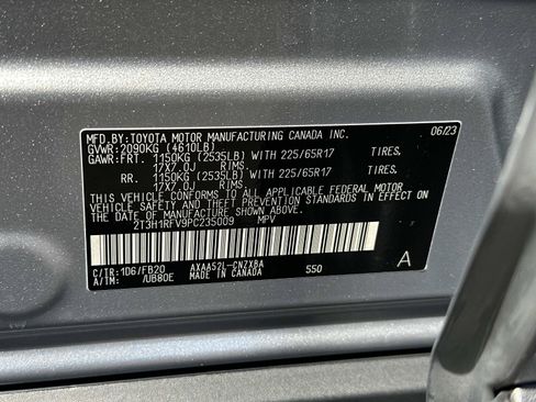 Used 2023 Toyota RAV4 LE FWD image 17