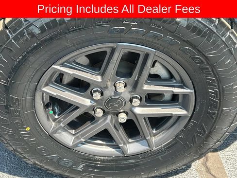 Used 2024 Jeep Wrangler Unlimited Sport AWD/4WD image 22
