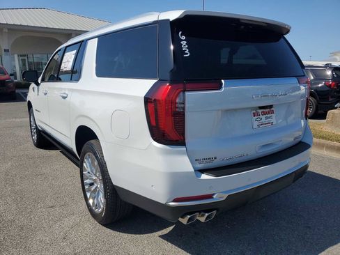 New 2026 GMC Yukon XL Denali w/ Denali Reserve Package RWD image 3