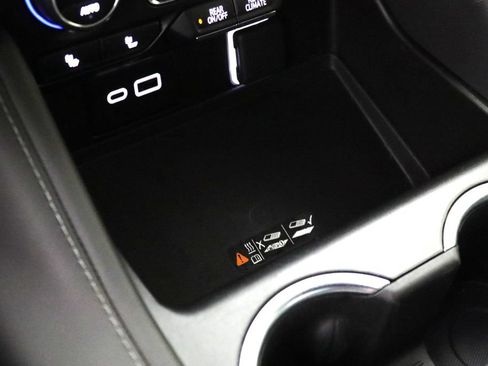 Certified 2024 Chevrolet Tahoe LT AWD/4WD image 29