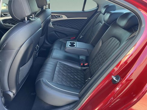 Used 2020 Genesis G70 2.0T image 29