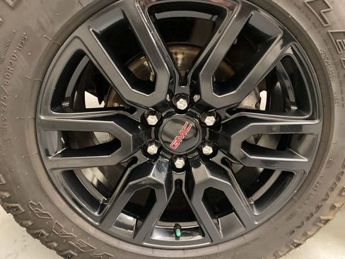 Used 2021 GMC Sierra 1500 Elevation image 27