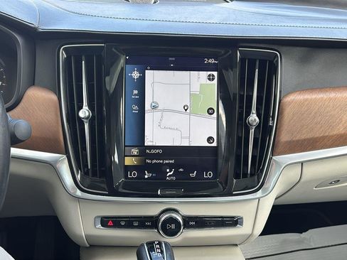 Used 2017 Volvo S90 T6 Inscription w/ Vision Package AWD/4WD image 31