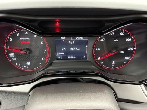Used 2024 Chevrolet Trax RS FWD image 6