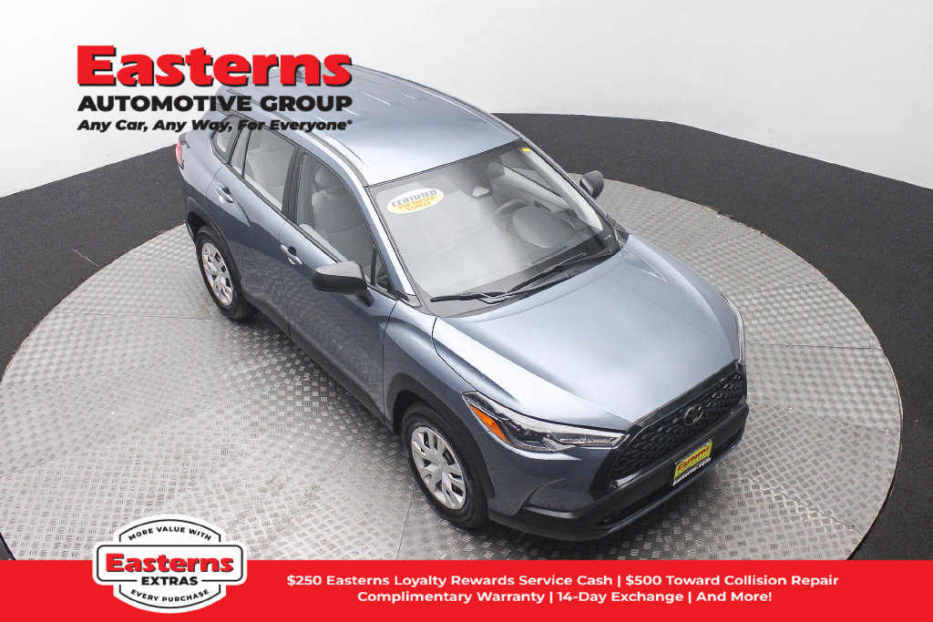 Used 2025 Toyota Corolla Cross L FWD image 4