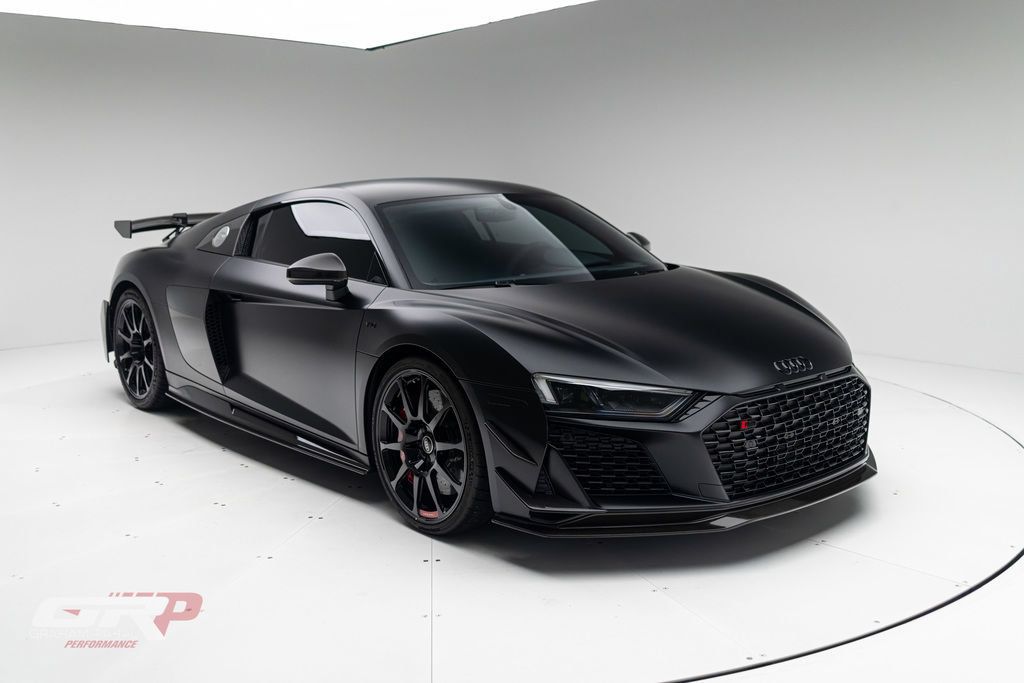 Used 2023 Audi R8 V10 GT RWD image 1