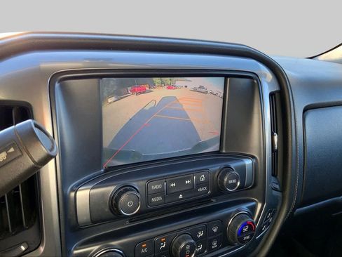 Used 2015 Chevrolet Silverado 1500 LTZ Z71 w/ LTZ Plus Package AWD/4WD image 28