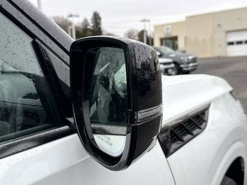 New 2026 INFINITI QX80 SPORT 4D Sport Utility image 28