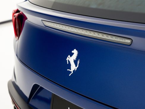 Used 2019 Ferrari GTC4Lusso T RWD image 66
