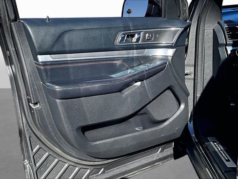Used 2016 Ford Explorer Sport w/ Equipment Group 401A AWD/4WD image 14