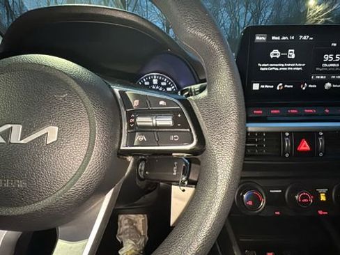 Used 2024 Kia Forte LXS image 15