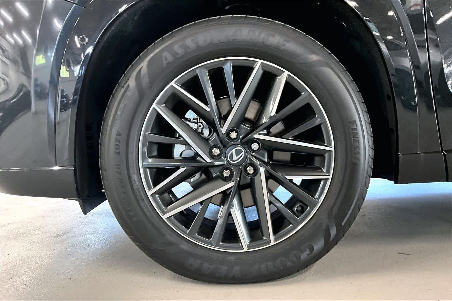 New 2026 Lexus TX 350 AWD image 12