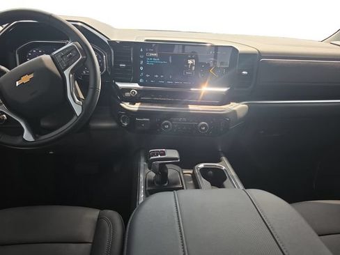 Used 2026 Chevrolet Silverado 1500 LTZ w/ LTZ Premium Package AWD/4WD image 12