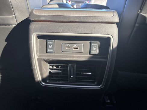 Used 2022 Nissan Murano SL w/ SL Moonroof Package image 26