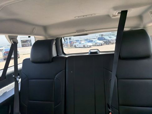 Used 2020 GMC Yukon XL Denali w/ Open Road Package RWD image 14