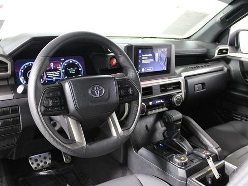 Used 2024 Toyota Tacoma TRD Sport RWD image 41