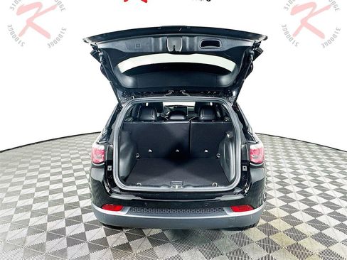 New 2025 Jeep Compass Limited w/ Sun & Sound Group image 16