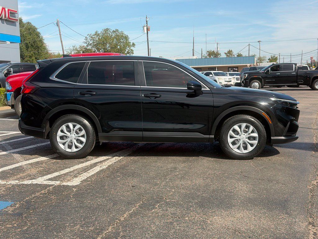 Used 2024 Honda CR-V LX image 4