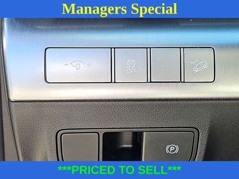 Used 2024 Hyundai Kona SEL FWD image 22