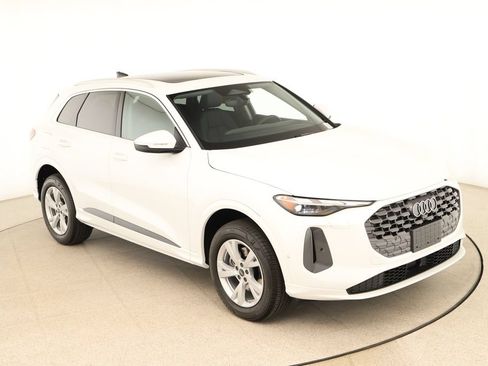 New 2026 Audi Q5 Premium AWD/4WD image 39