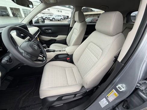 New 2026 Honda HR-V LX image 16