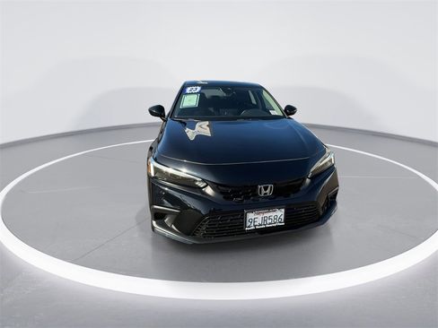 Used 2023 Honda Civic EX-L image 3