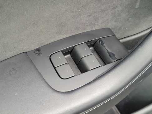 Used 2023 Tesla Model 3 Long Range image 17