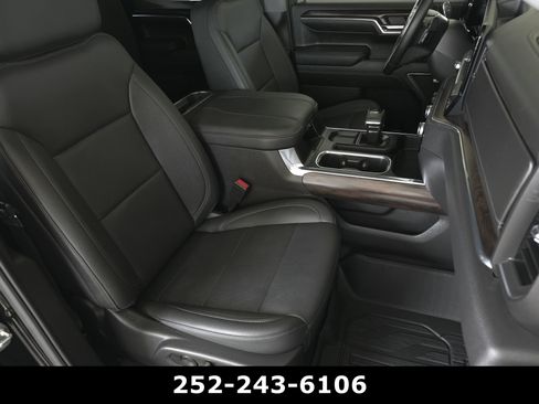 Used 2024 GMC Sierra 1500 SLT w/ SLT Premium Package AWD/4WD image 31