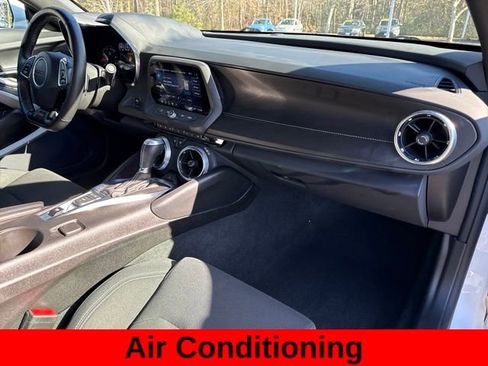 Used 2023 Chevrolet Camaro SS image 20