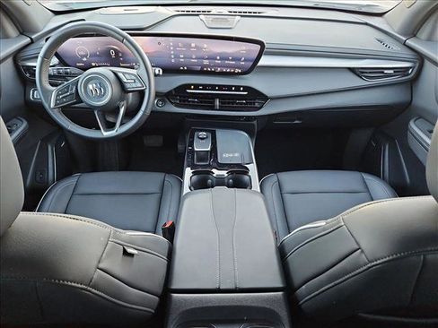 Used 2025 Buick Enclave Preferred image 18