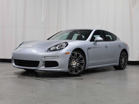 Used 2016 Porsche Panamera Edition RWD image 1