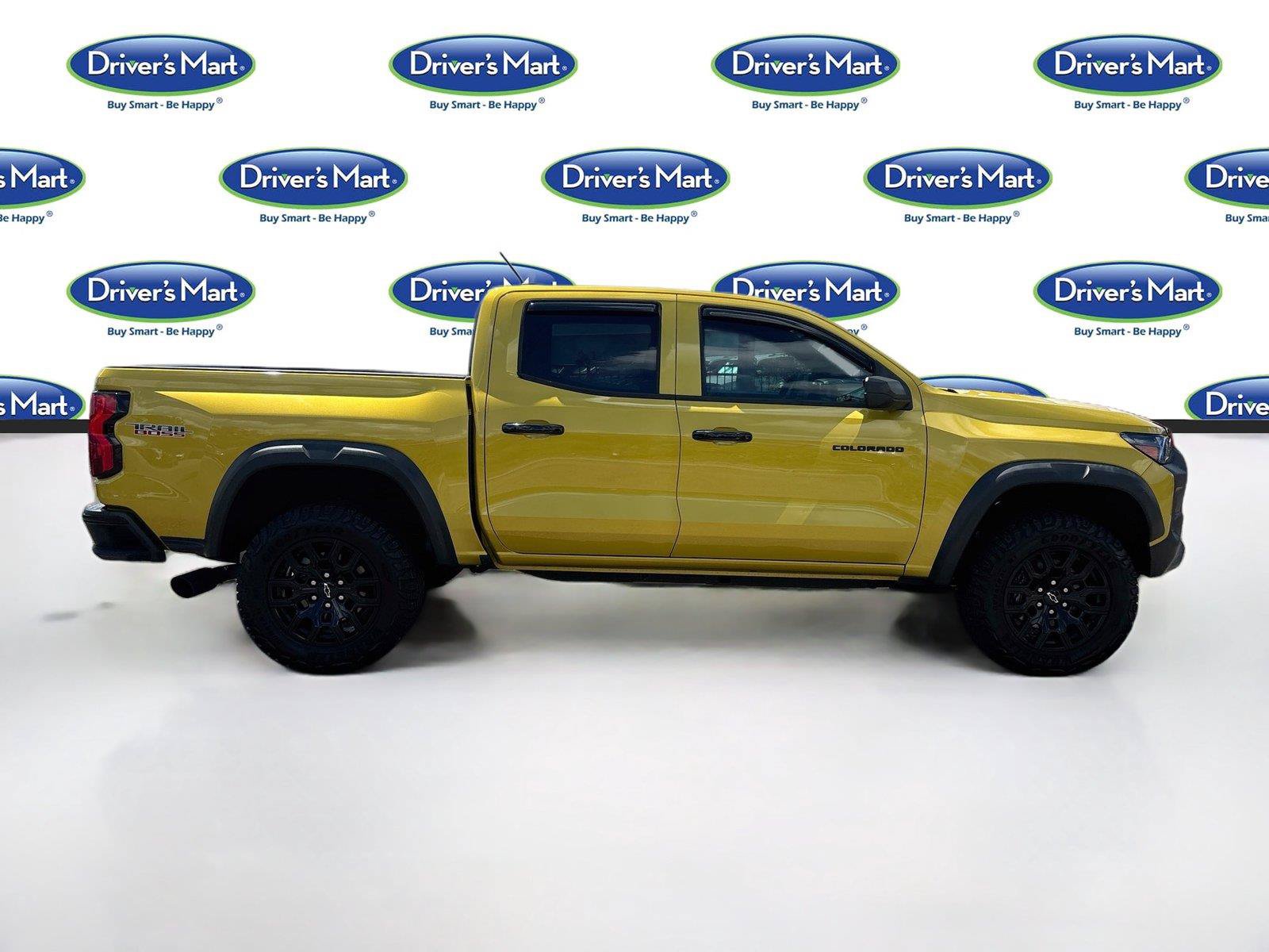 Used 2023 Chevrolet Colorado Trail Boss w/ Advanced Trailering Package AWD/4WD image 8