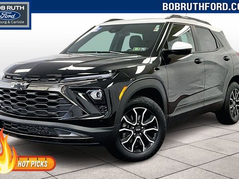 Used 2025 Chevrolet TrailBlazer ACTIV w/ Driver Confidence Package image 1