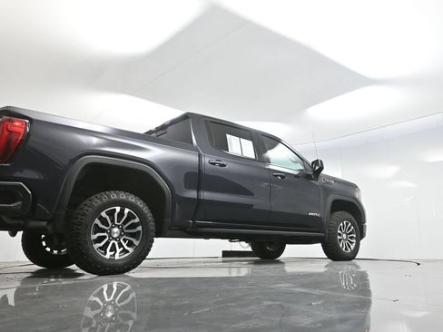Used 2022 GMC Sierra 1500 AT4 w/ AT4 Premium Package AWD/4WD image 71