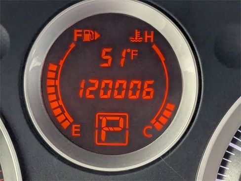 Used 2011 Nissan Sentra 2.0 SR image 29