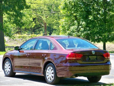 Used 2013 Volkswagen Passat 2.5 S FWD image 7