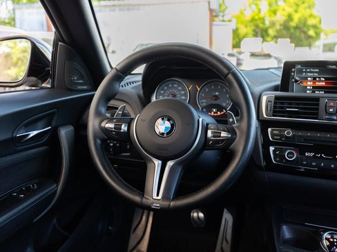 Used 2017 BMW M2 RWD image 28