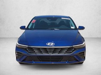 Used 2024 Hyundai Elantra SEL FWD video 2