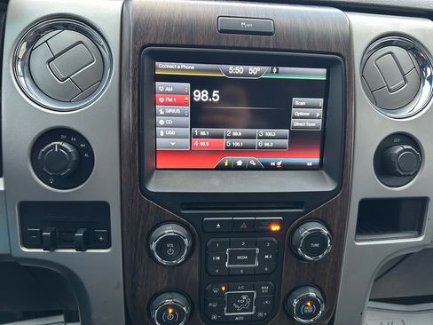 Used 2014 Ford F150 Lariat w/ Equipment Group 502A Luxury image 23