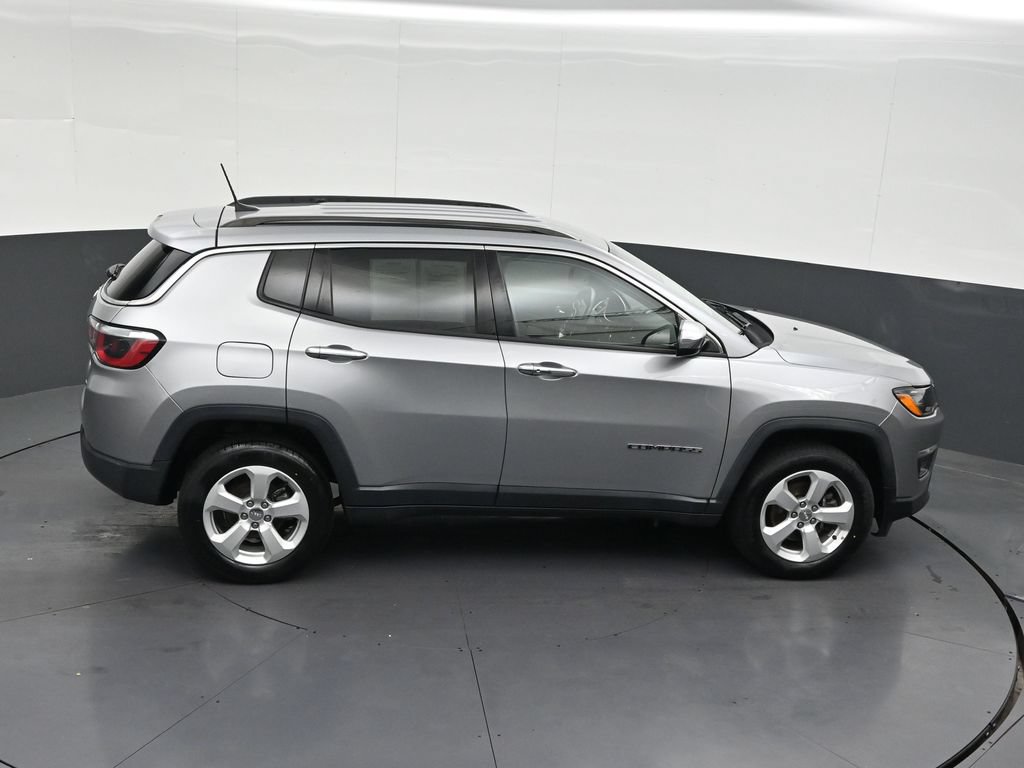 Used 2019 Jeep Compass Latitude AWD/4WD image 20