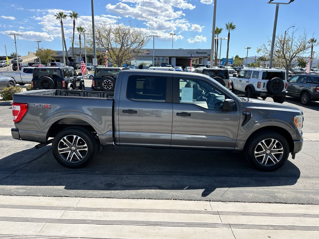 Used 2022 Ford F150 XL w/ STX Appearance Package RWD image 9