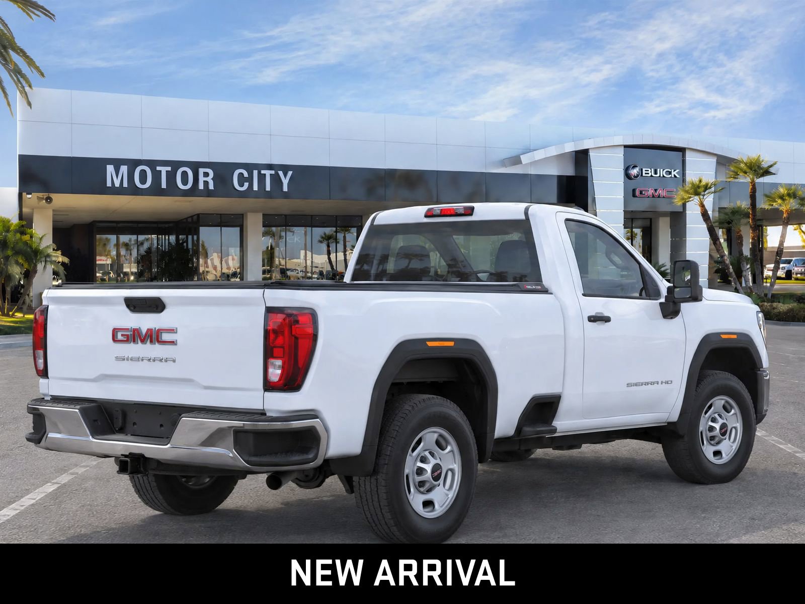 Used 2024 GMC Sierra 2500 Pro w/ Convenience Package RWD image 4