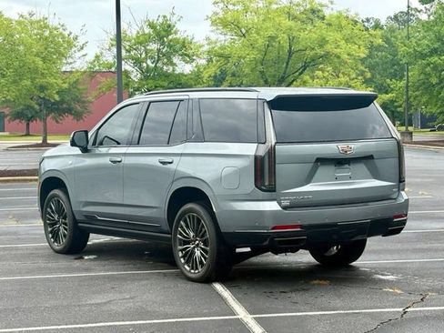 Certified 2025 Cadillac Escalade Sport Platinum AWD/4WD image 3