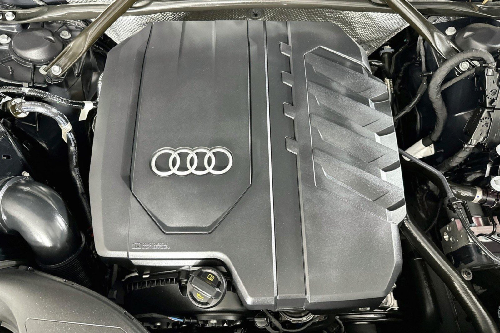Used 2023 Audi Q5 2.0T Premium w/ Convenience Package AWD/4WD image 13