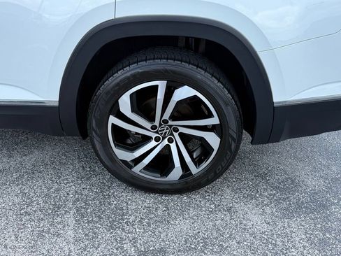 Used 2021 Volkswagen Atlas SEL Premium AWD/4WD image 44