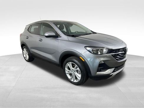 Used 2023 Buick Encore GX Preferred w/ Cold Weather Comfort Package AWD/4WD image 9